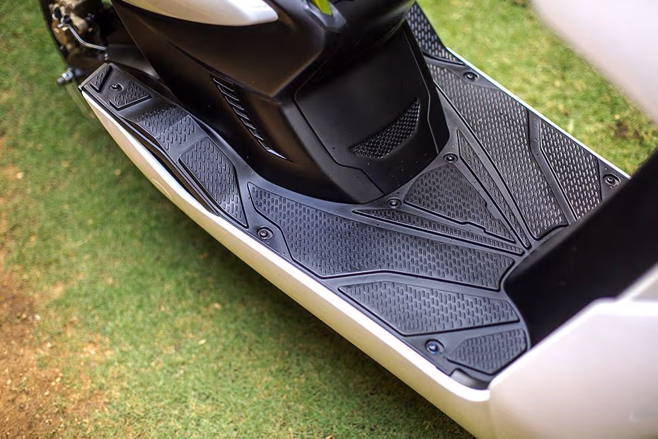 Ather comfort detail